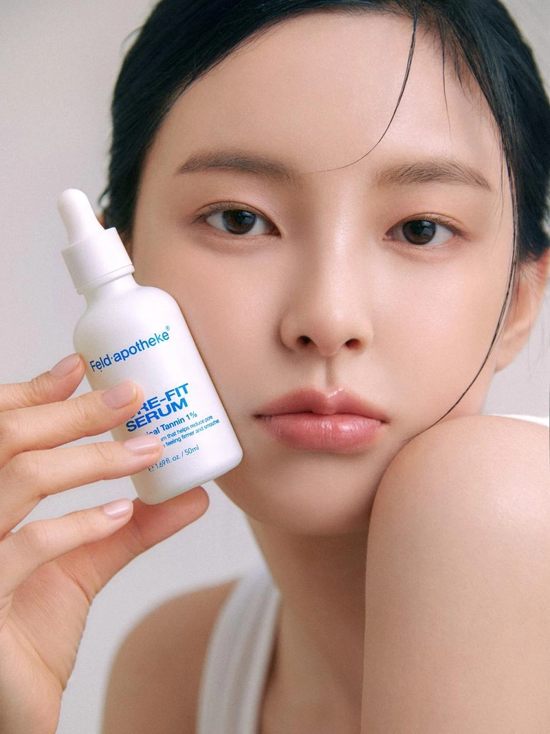 “청명한 순수 그 자체”…신수현, 여름 저녁→투명 피부 미학 / 배우 신수현 인스타그램
