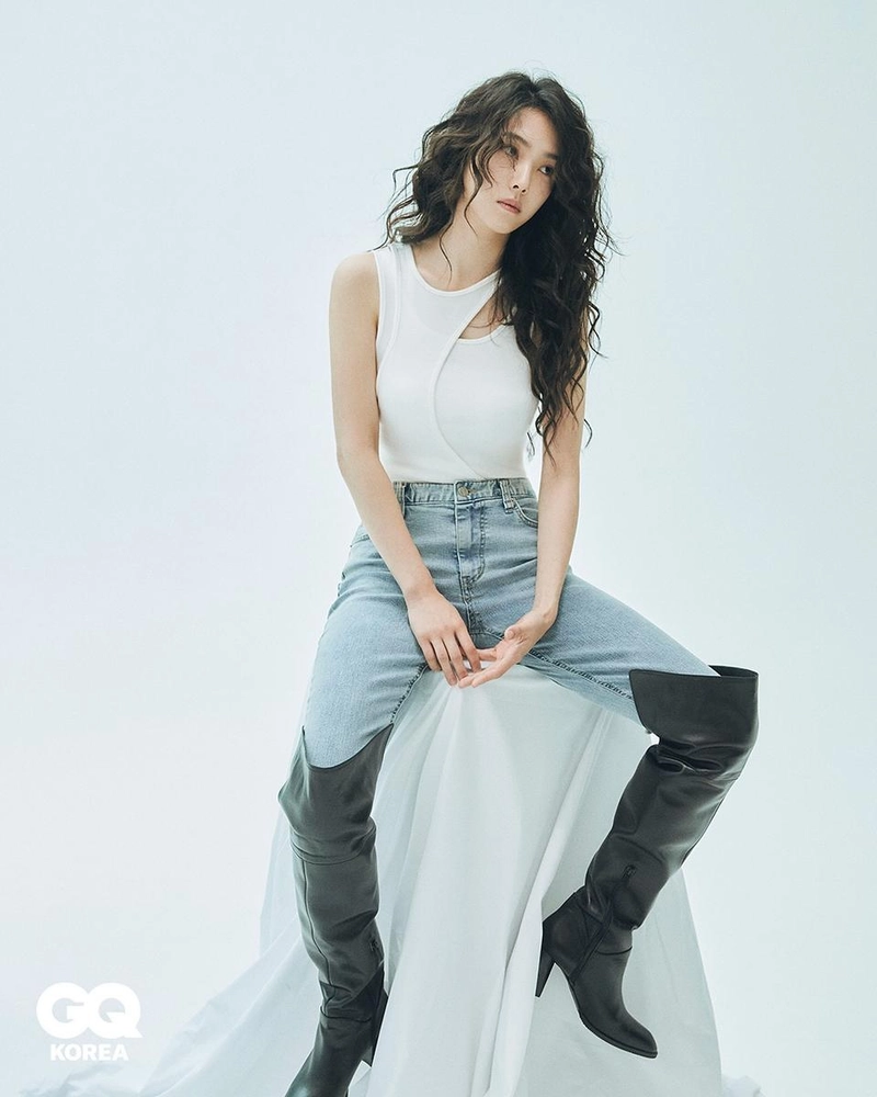 “힘들어도 한다는 건”…강지영, 담백한 고백→여름날 쿨한 변신 / 데블스 플랜 데스룸 출연자 아나운서 강지영 인스타그램