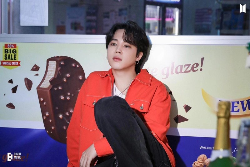 “세계를 감동시킨 팬들의 선물”…방탄소년단 지민, ‘뮤즈’ 1주년 기념→기부와 이벤트 이어져