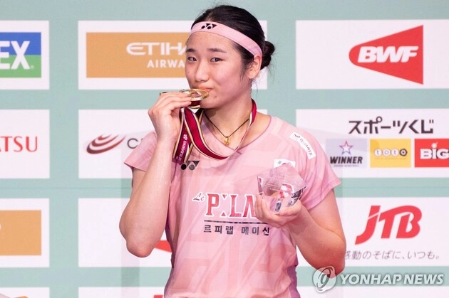 “3게임 연속 7득점 맹폭”…안세영, 중국오픈 역전승으로 16강 진출 / 연합뉴스