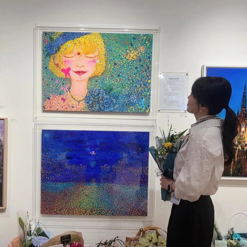 “감사함을 전하는 순간”…하희라, 여름 밤전시→조용한 몰입의 시선 / 배우 하희라 인스타그램
