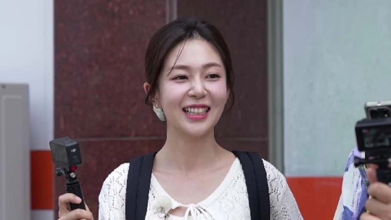 “찐친에게만 보여준 질투”…전현무·백진희, ‘전현무계획2’서 폭로전→웃음 폭발 / MBN·채널S ‘전현무계획2’