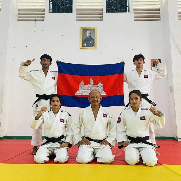 “유도복 500만원 기부”…김재범 감독, 캄보디아 대표팀 지원 / 연합뉴스