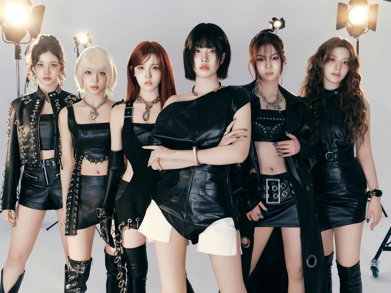 “스테이씨 ‘BEBE’, 빌보드가 선택한 K팝 새 물결”→글로벌 성장 신호탄 / 하이업엔터테인먼트