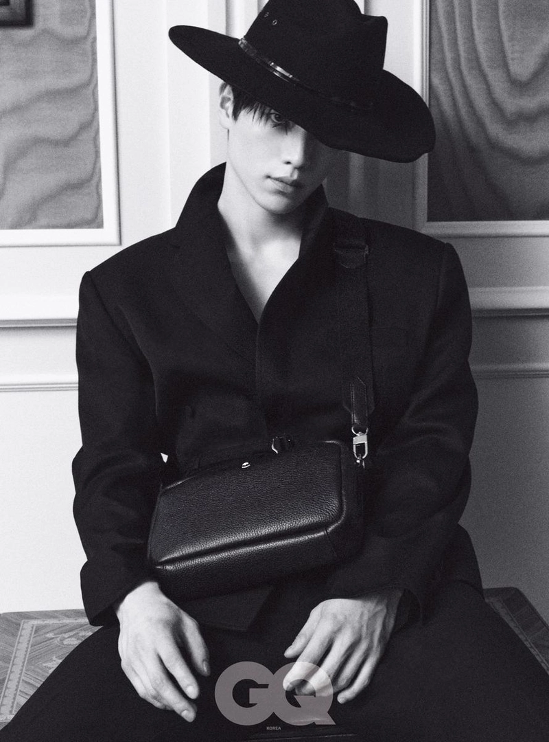 “신비로운 마스크로 시선 압도”…서강준, ‘GQ 코리아’ 이탈리아 화보→절제된 감성의 완성 / GQ코리아