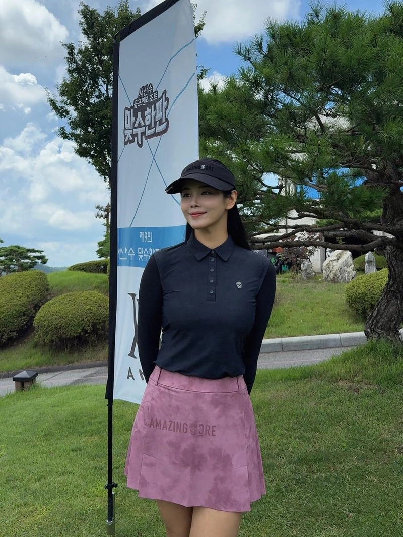 “초록 위에 머문 완벽함”…조정민, 프로암 현장→여름의 설렘 가득