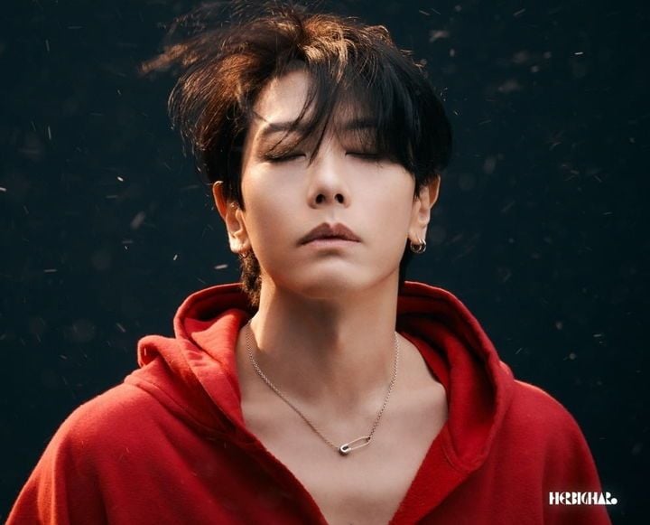 박효신, "팬텀" 무대에 쏟아진 팬심…고소영도 감동한 10주년의 힘