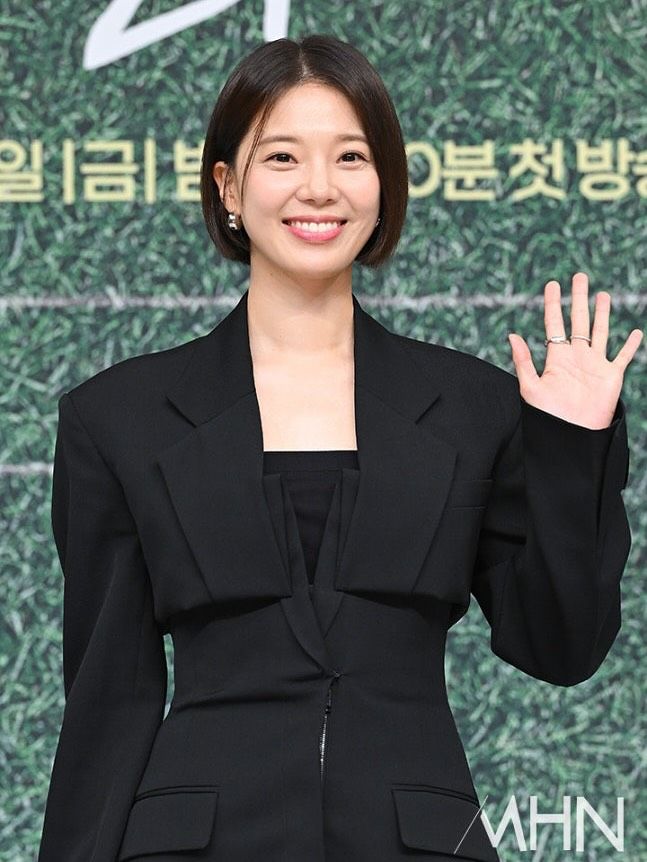 “오늘 함께해주신 기자님들 고맙습니다”…임세미, 시원한 여름→청량한 매력 폭발 / 배우 임세미 인스타그램