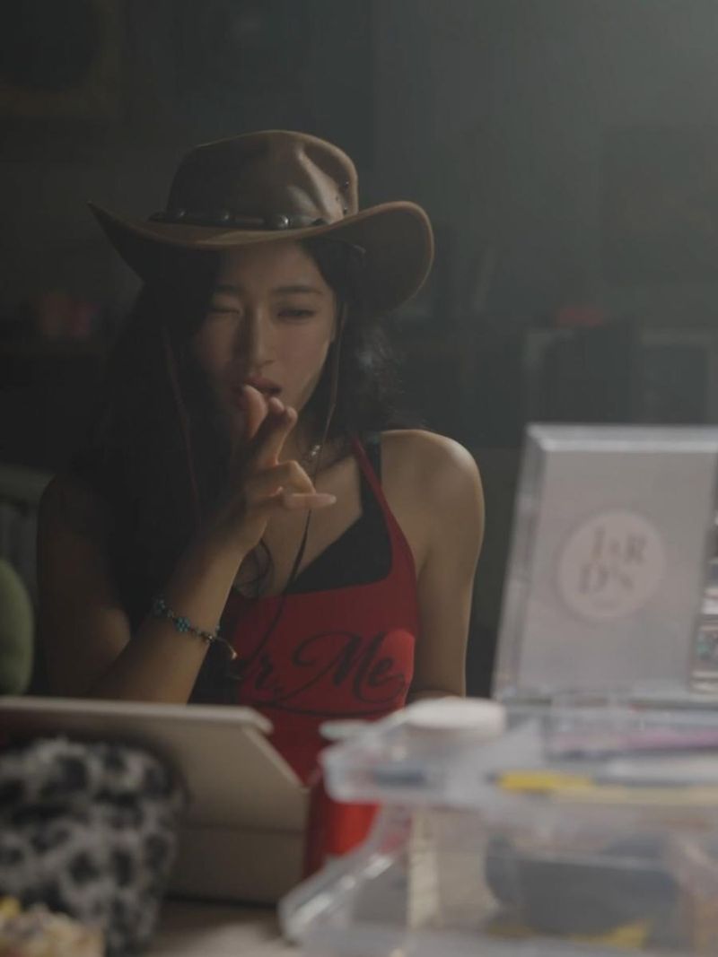 “함께 하는 설렘 만으로”…송채윤, 여유 속 반전→도전의 순간 / 배우 송채윤 인스타그램