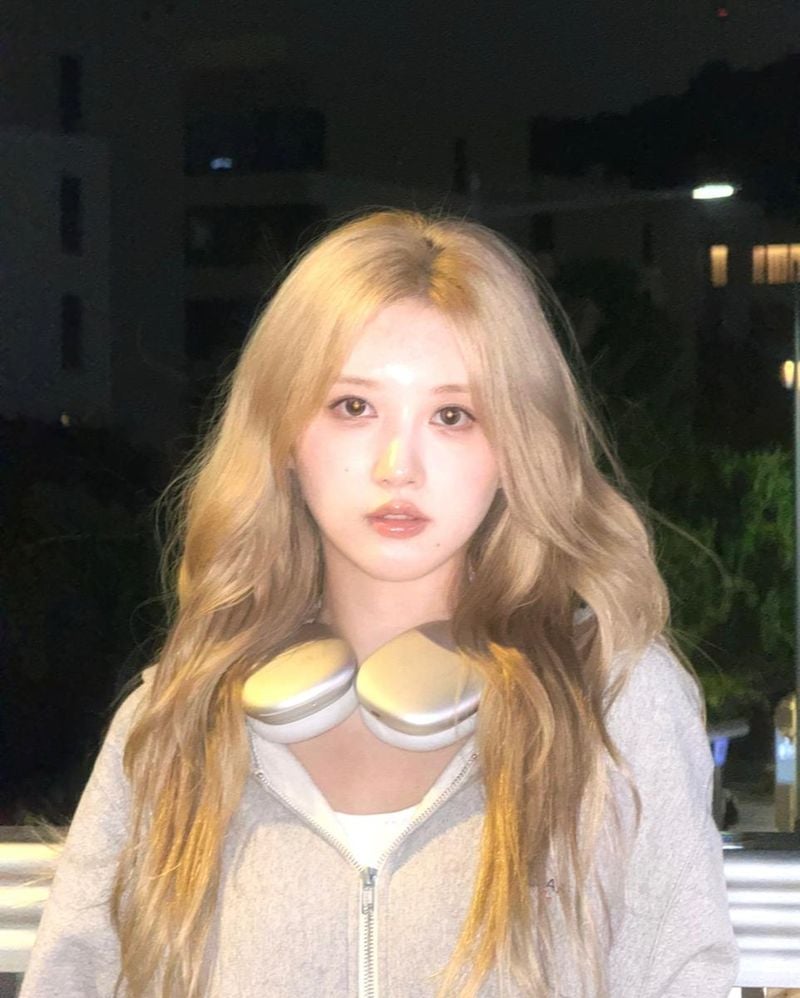 “달빛 아래 문득 멈춰”…가을, 여름밤 감성→섬세한 시선의 존재감 / 걸그룹 아이브 가을 인스타그램