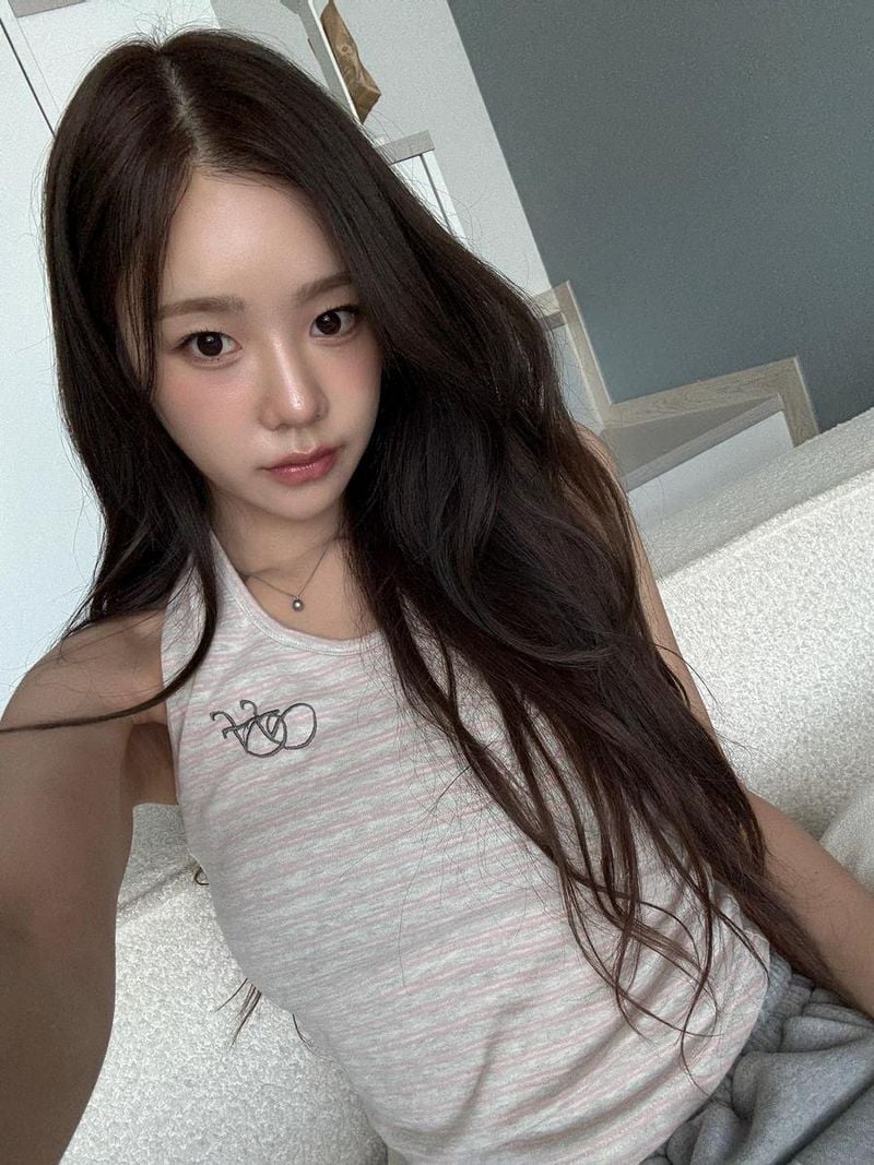 “기대와 설렘 사이”…김민설, 고요한 여름 오후→청량한 셀카 / 솔로지옥4 출연자 배우 김민설 인스타그램
