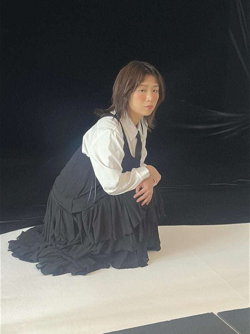 “6월이 멀리 흘러가네요”…안예은, 모노톤 속 응시→고요한 변주 / 가수 안예은 인스타그램