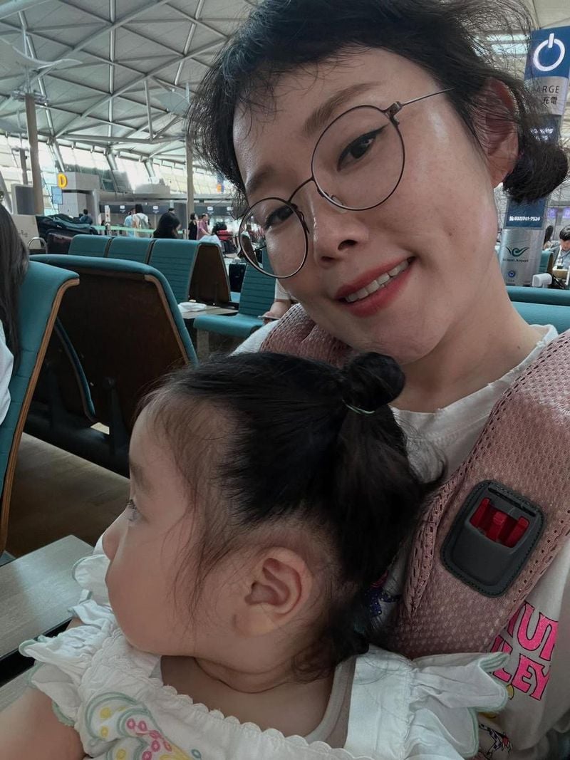 “우당탕탕 여름방학”…박슬기, 소박한 모녀의 공항→휴식처럼 따스한 미소 / 배우 박슬기 인스타그램