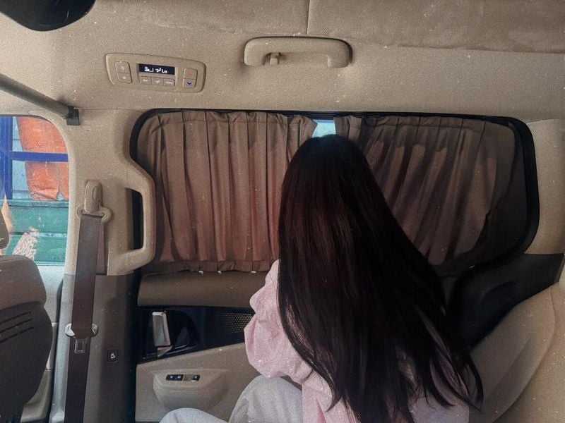“곁에 계셔주시는 고마운 분들”…전여빈, 조용한 감사→차 안의 설렘 / 배우 전여빈 인스타그램