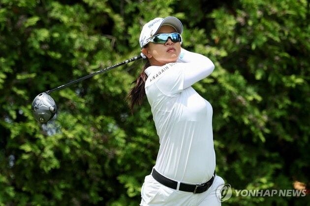 “사흘 연속 이글”…김세영, 스코틀랜드오픈 3R 공동 2위로 선두 추격 / 연합뉴스
