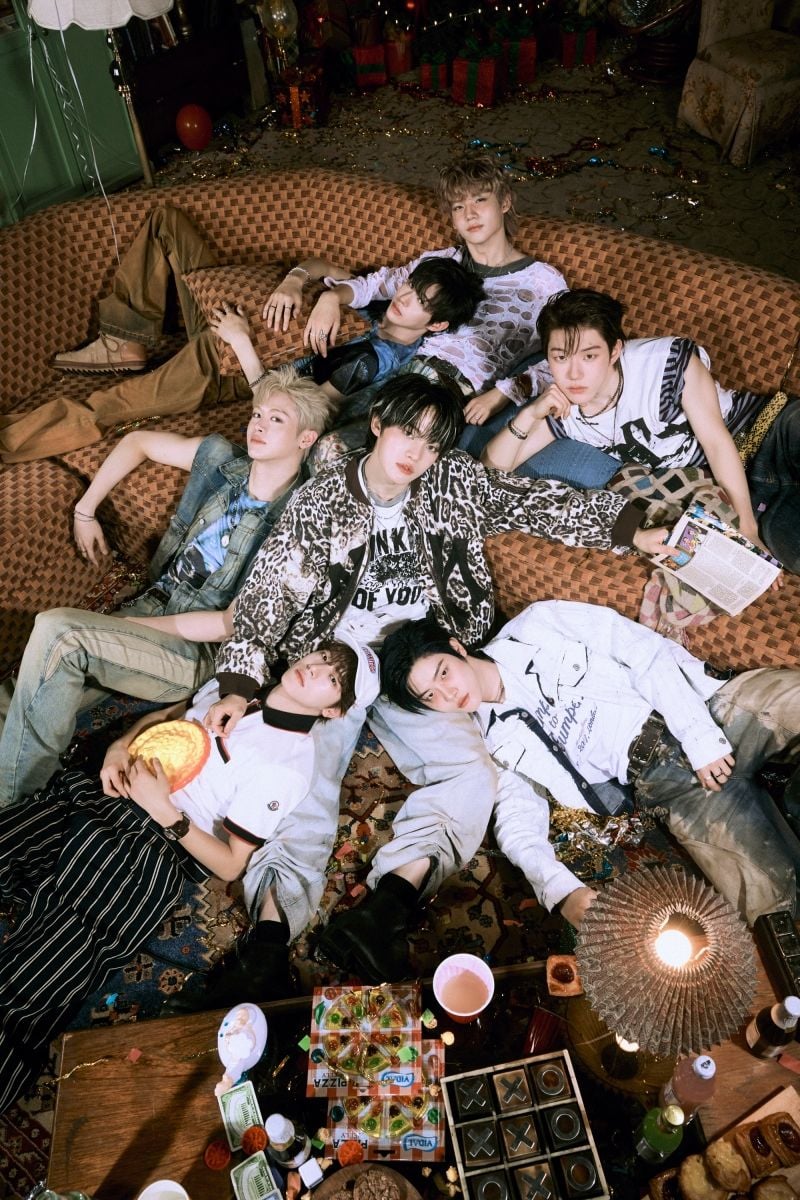 “클로즈 유어 아이즈, ‘Paint Candy’로 무대 장악”…가요대전 출격→데뷔 3개월 만에 슈퍼 루키 증명 / 언코어
