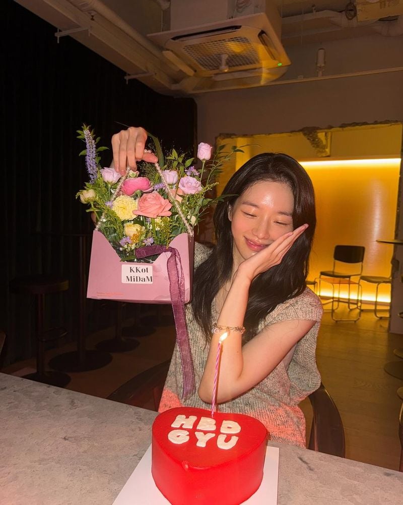 “감사합니다”…박규영, 한여름 밤 위로→미소 가득한 생일 인증 / 배우 박규영 인스타그램