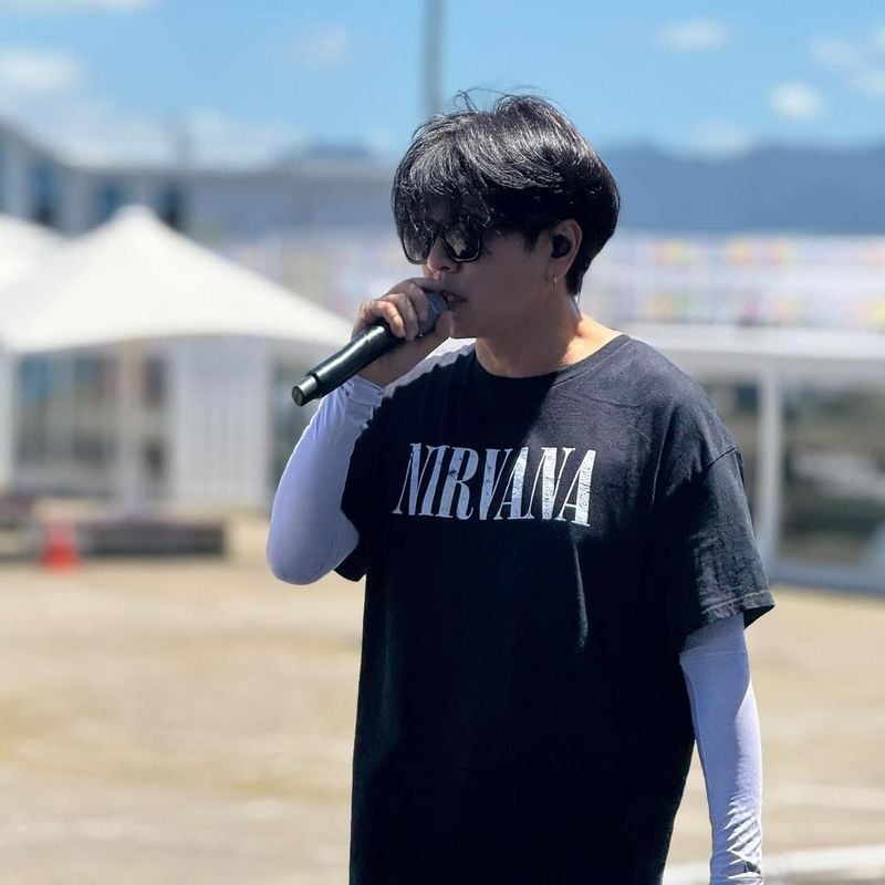 “A familiar sight”…윤도현, 여름의 오후→무대 위 자유로움 / 가수 윤도현 인스타그램