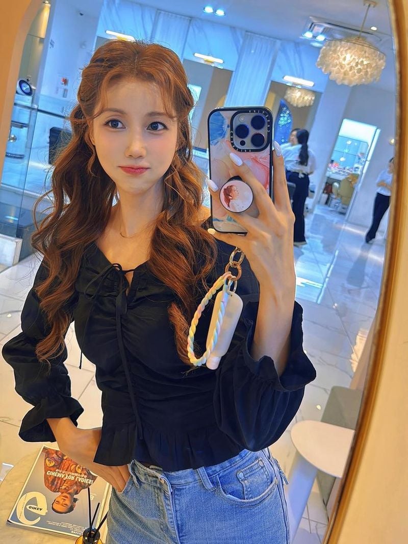 “오랜만에 찾은 평온함”…두리, 청량한 미소→눈부신 일상 / 가수 두리 인스타그램