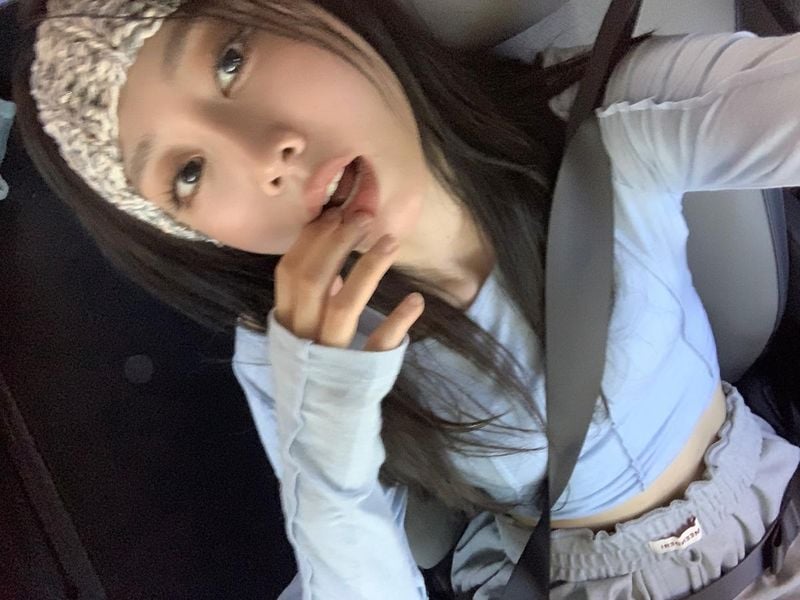 “멍하게 잠긴 밤”…서지수, 여름 빗속 감성→셀카로 전한 쓸쓸한 무드 / 걸그룹 러블리즈 서지수 인스타그램