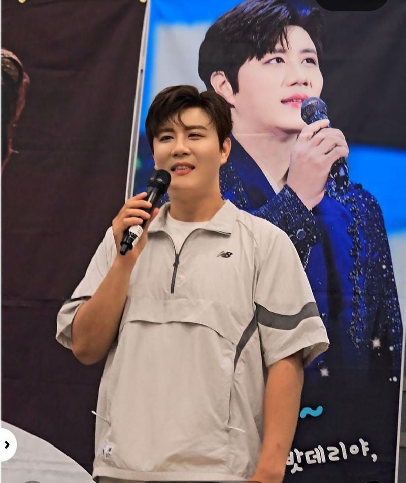 진해성 울산 팬미팅서 사복 미소 터졌다