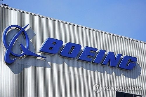 ‘보잉’ 방산 부문 파업 위기…노조, 임금 20% 인상안 거부