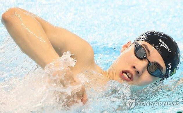 “1분46초12로 8위”…황선우, 세계수영선수권 자유형 200m 예선 가뿐히 통과 / 연합뉴스