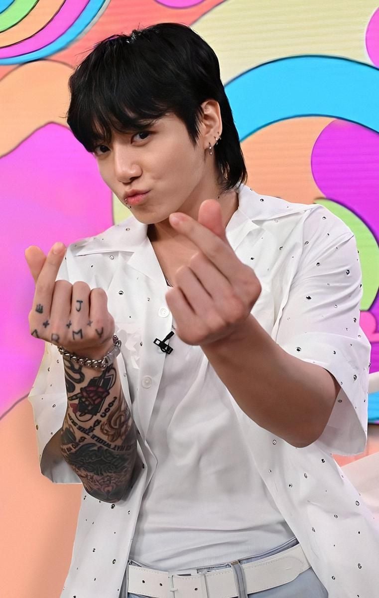 “950만 명의 팔로워”…방탄소년단(BTS) 정국, 새 인스타그램으로 월드 클래스 입증→글로벌 영향력 확장