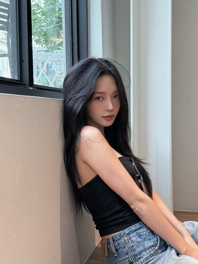 “잊혀지지 않는 한순간”…노지선, 여름 햇살 아래→강렬한 여운 / 걸그룹 프로미스나인 노지선 인스타그램