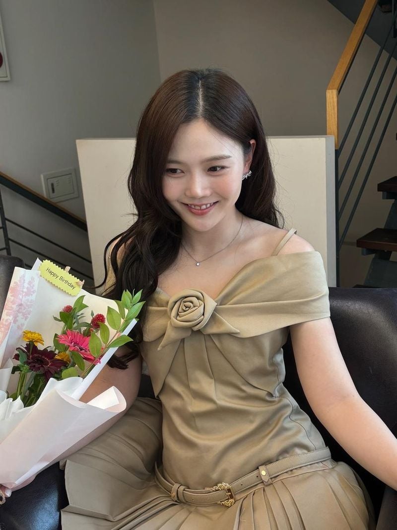 “바라밤”…오마이걸 효정, 한여름 미소→설렘의 순간 / 걸그룹 오마이걸 효정 인스타그램