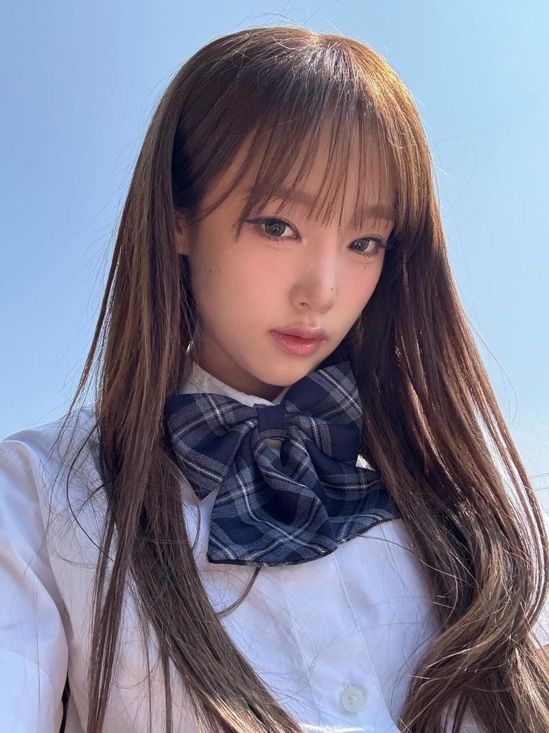 “착하다는 말 싫지만 빛났다”…최예나, 청명한 여름 하늘 아래→새로운 매력 발산 / 걸그룹 아이즈원 최예나 인스타그램