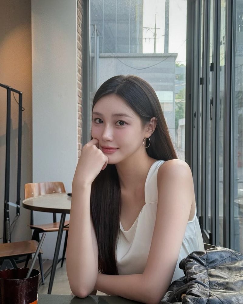 “뜨거운 여름”…이승현, 투명한 미소→청량감 가득한 오후 / 미스코리아 이승현 인스타그램