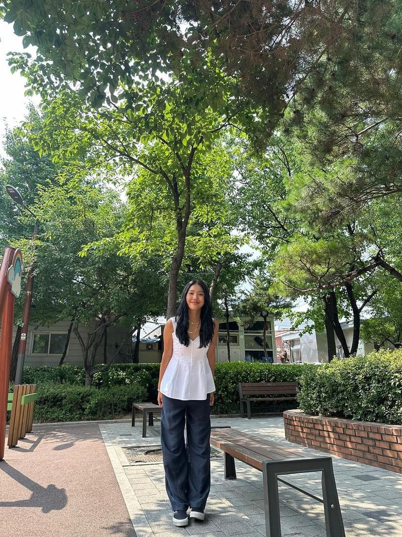 “푹푹 쪘다”…오마이걸 미미, 한여름 오후→청량한 산책 분위기 / 걸그룹 오마이걸 미미 김미현 인스타그램