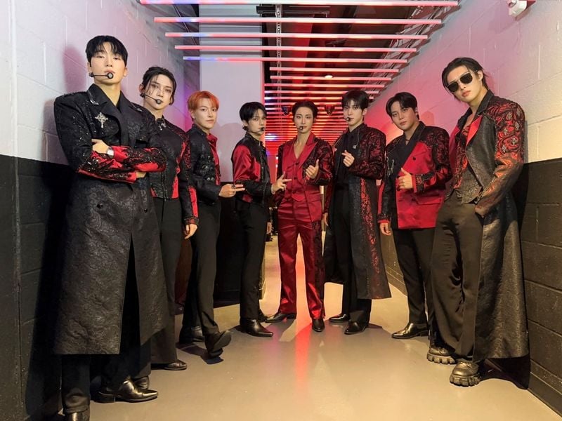 “에이티즈, 전무후무 기록”…‘GOLDEN HOUR’ 시리즈로 빌보드 정상→K팝 새 역사 / KQ엔터테인먼트