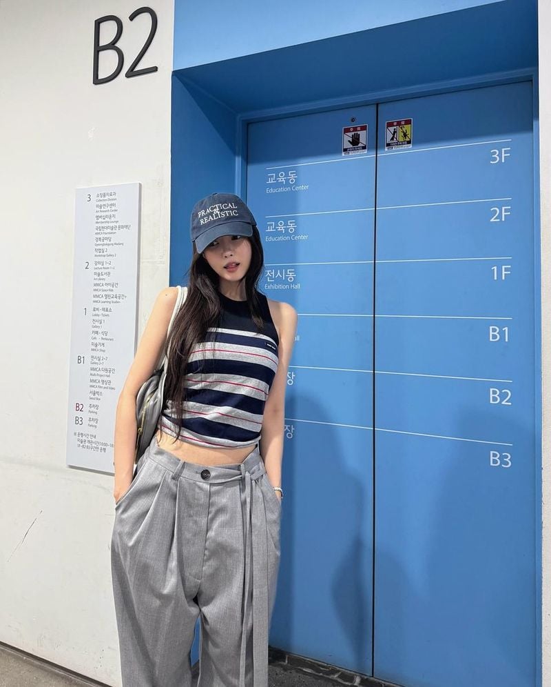 “차분한 시선 머물렀다”…효민, 여름의 무드→도회적 감성 일상 / 걸그룹 티아라 효민 인스타그램