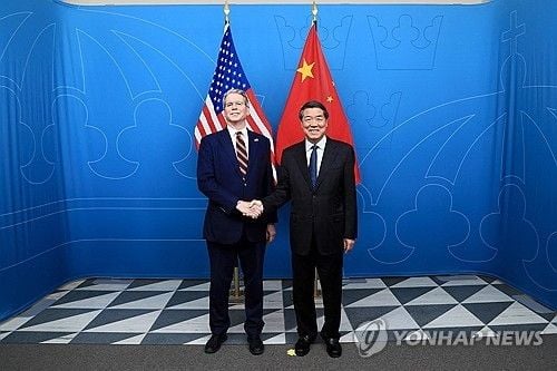 미중, 무역협상 90일 휴전 연장 합의…관세 대폭 인하 결정