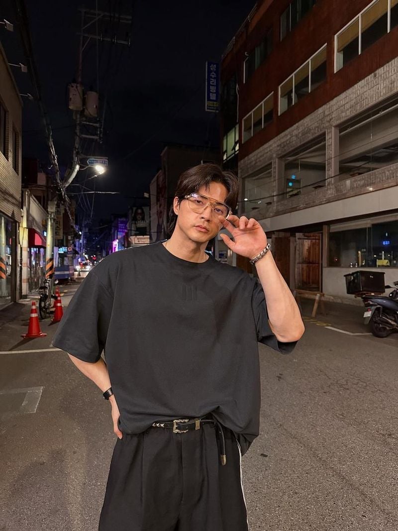 “_ end of July”…김지훈, 밤공기 속 여름→도심 감성 폭발 / 배우 김지훈 인스타그램