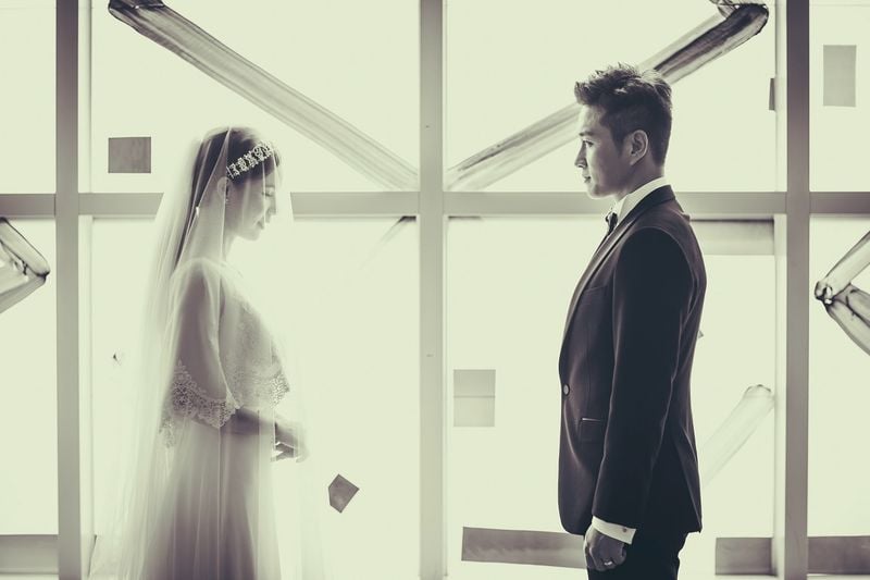 “이런 때 꺼내보는 사진첩”…박시은, 10주년 감회→순백의 약속 담아 / 배우 박시은 인스타그램