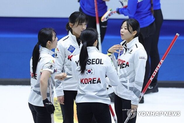 “총감독 체제 중단”…대한컬링연맹, 올림픽 준비 각 대표팀 체제로 전환 / 연합뉴스
