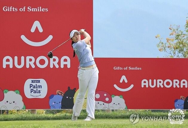“6언더파 선두 질주”…유현조, 오로라월드 1R 공동 1위로 2승 도전 / 연합뉴스