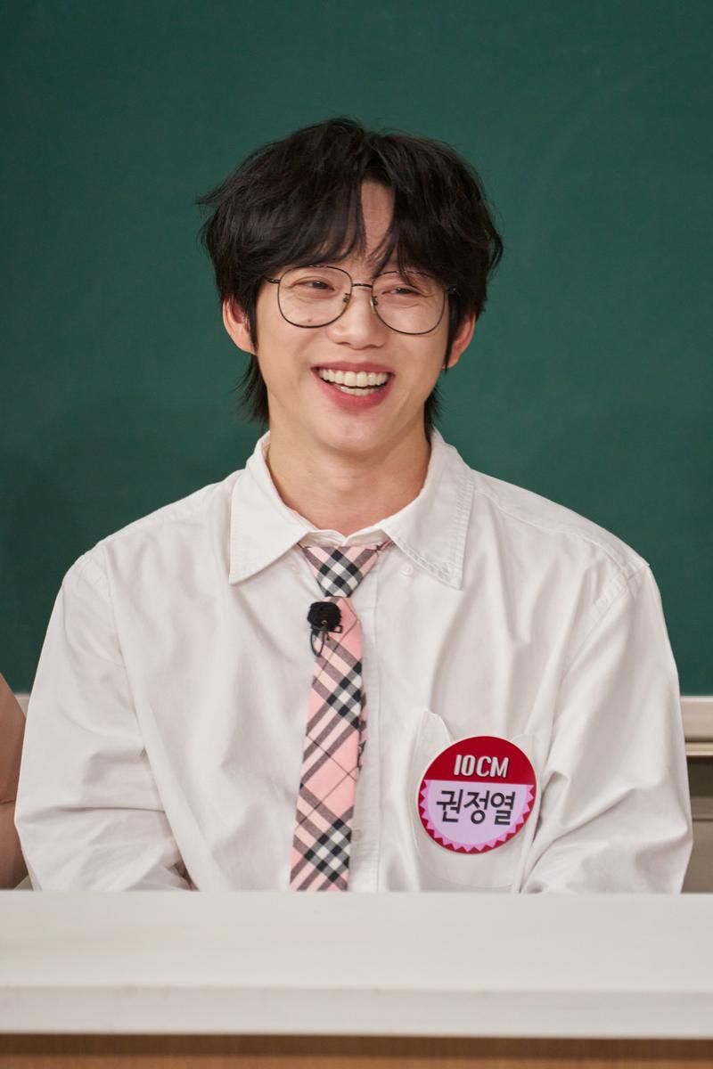 “슬럼프에서 꺼내준 한마디”…헤이즈·권정열·안지영, ‘아는 형님’ 힐링 스테이지→감사와 웃음의 밤