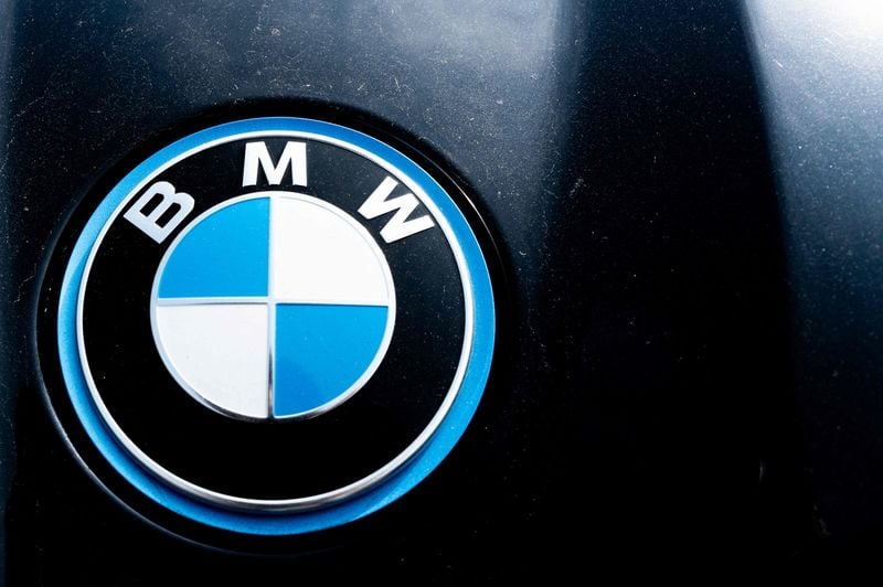 BMW, 2분기 순이익 3분의 1 급감에도 연간 실적 전망 유지