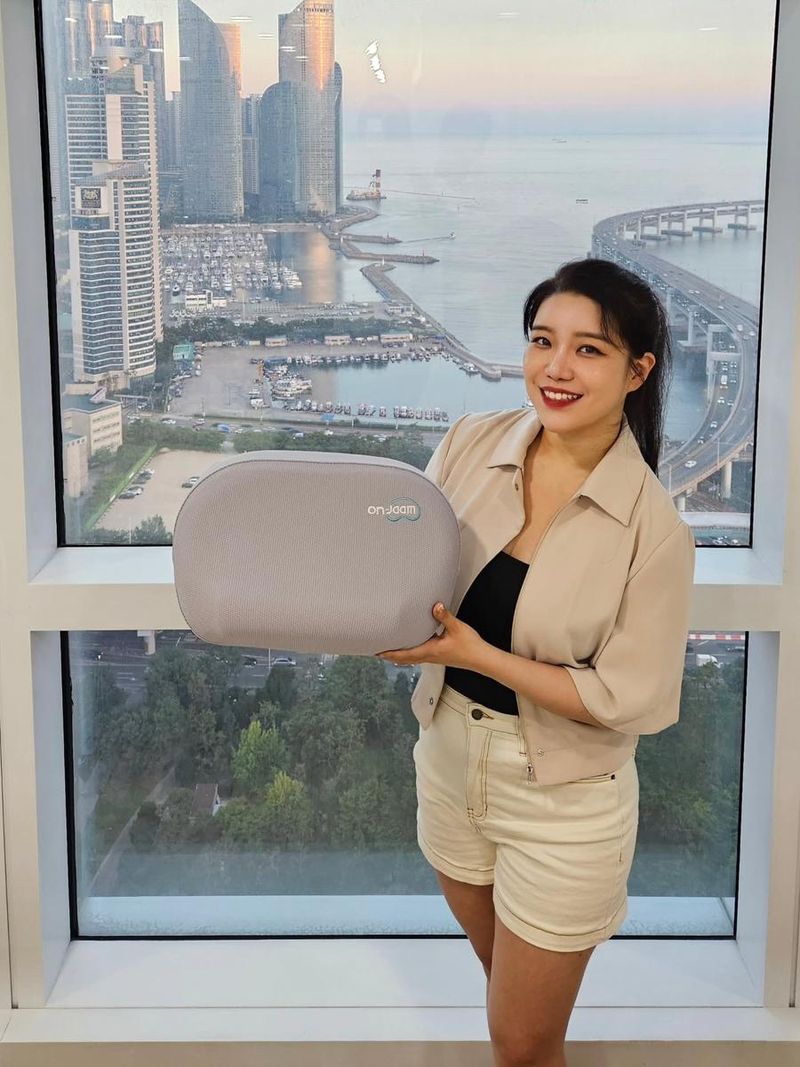 “아침이 편안해졌어요”…제이세라 서주하, 여름 도심 일상→따스한 미소 / 가수 제이세라 서주하 인스타그램