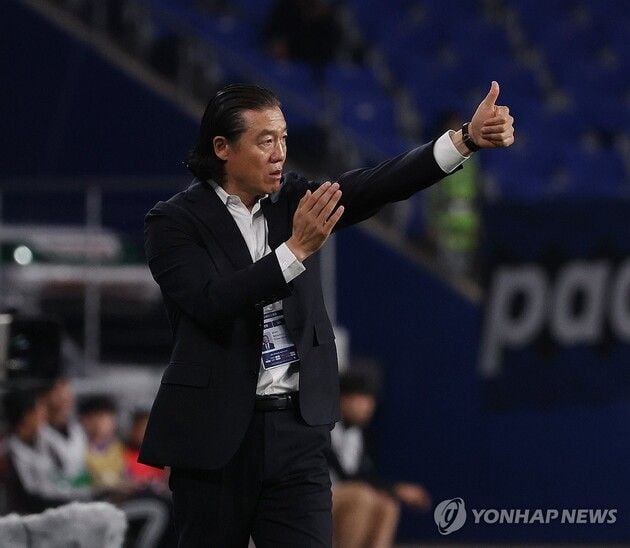 “10경기 무승 부진 끝 경질 통보”…김판곤, 울산과 상호 계약 해지 / 연합뉴스
