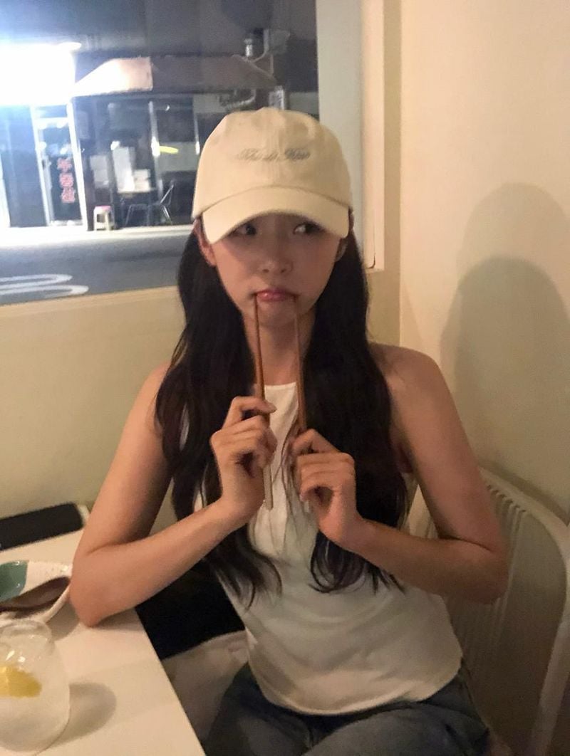 “어제 하루의 소소함”…이서경, 여름밤 분위기→장난기 가득한 일상 / 환승연애3 출연자 치위생사 이서경 인스타그램