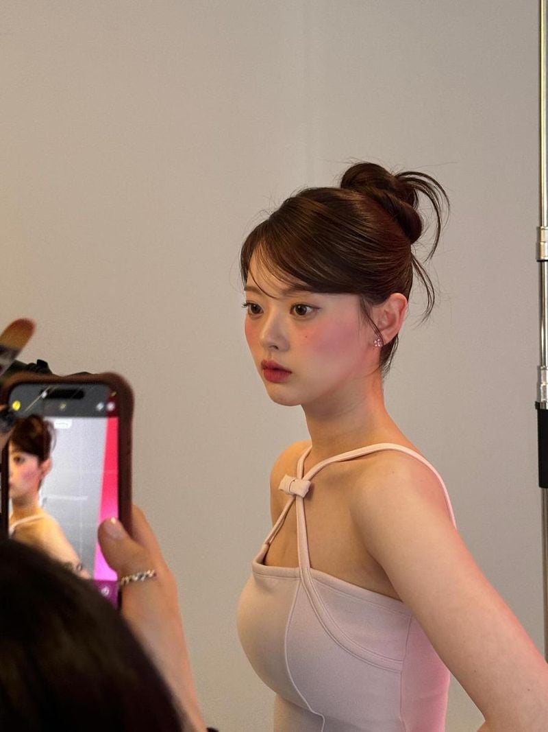 “피리카 피리라라 포포리나 페페르토”…한수아, 몽환적 여름밤→순수와 도발의 경계 / 배우 한수아 인스타그램