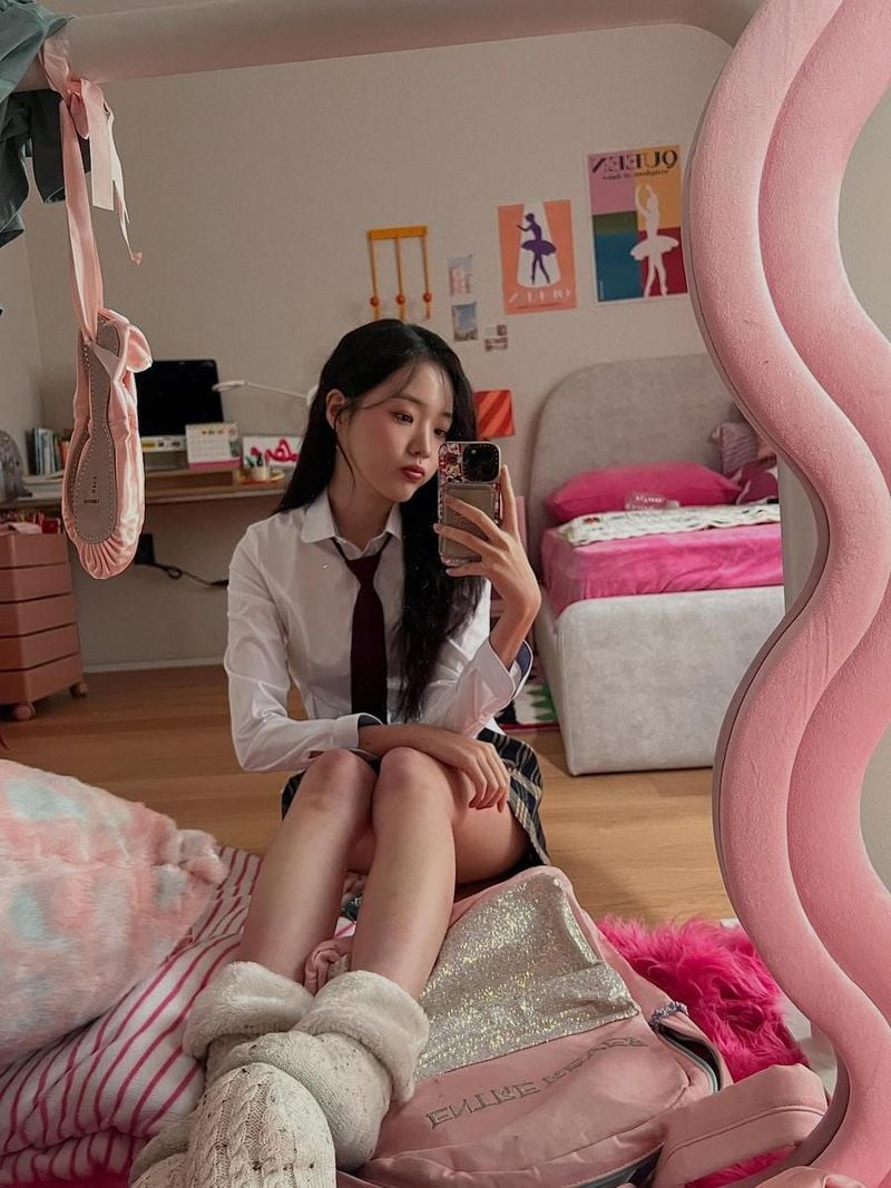 “메리킬즈피플 속 우미처럼”…강나언, 소녀 감성→설렘 가득 방꾸미기 / 배우 강나언 인스타그램