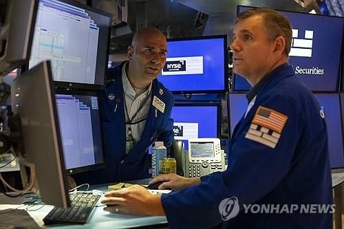 뉴욕증시, 7월 고용 부진에 3대 지수 동반 하락…나스닥 2.2% 급락