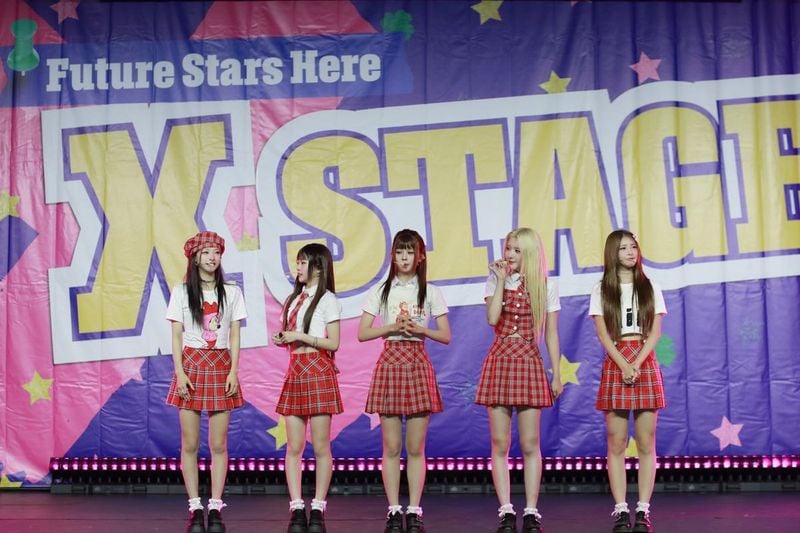 “HITGS(힛지스), LA를 물들이다”…‘KCON LA 2025’ 첫 입성→글로벌 루키 존재감 / 에이치뮤직엔터테인먼트