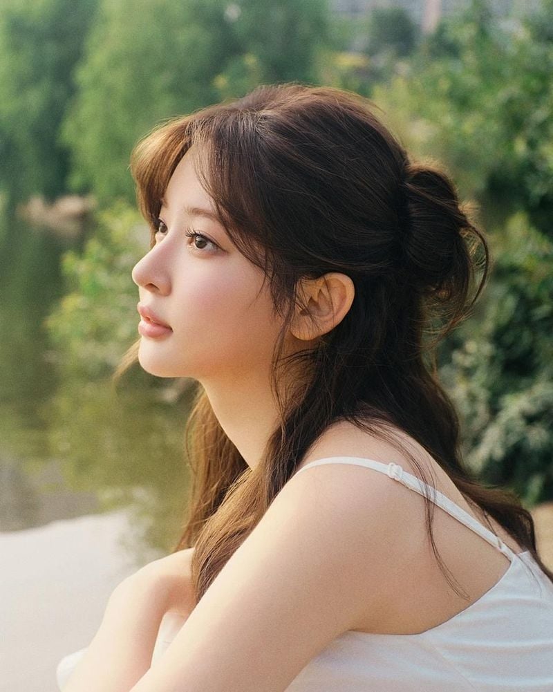 “한여름의 온기”…조수민, 깊어진 눈빛→청량 감성 가득 / 배우 조수민 인스타그램